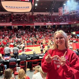 Meet your Posher, Alivia